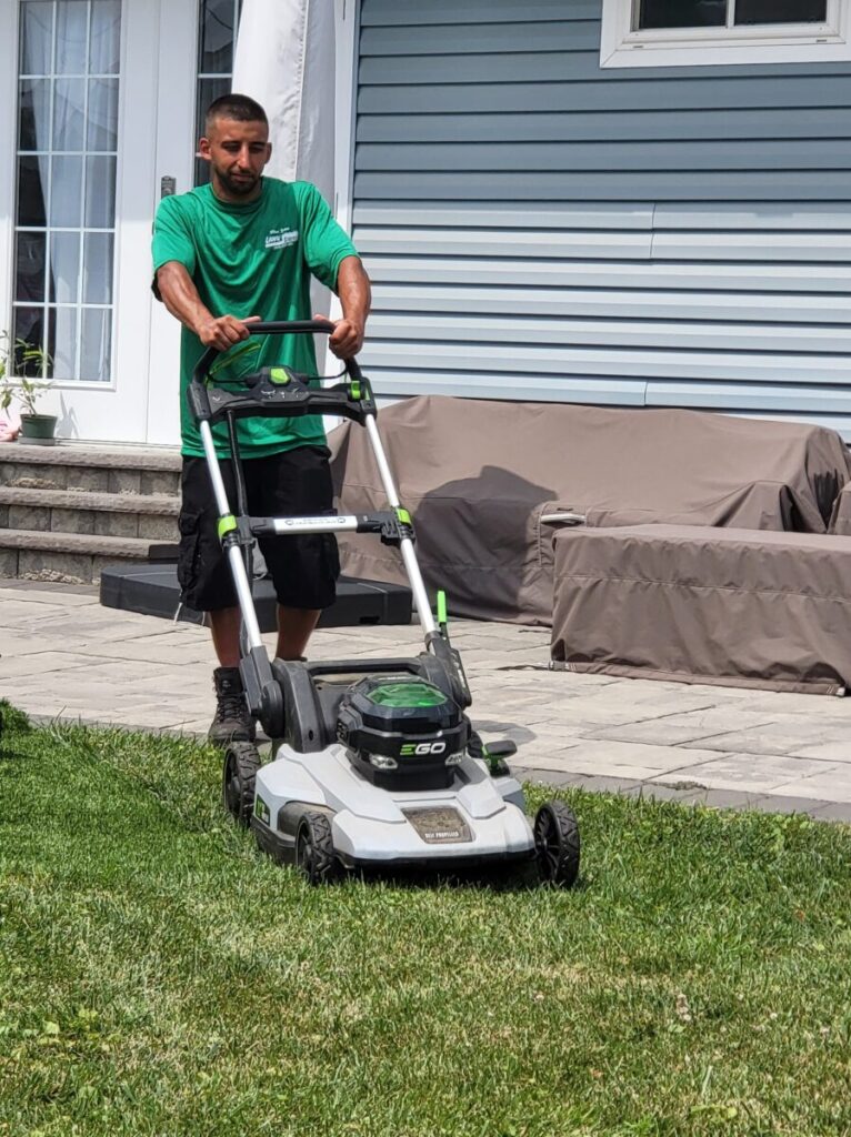 Professional Lawn Care Services in Bensalem, PA Mow Green Lawn Service